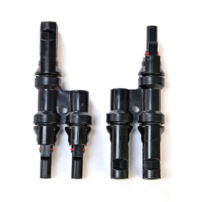 Stranded Conductor Overhead PV Cable Power Connector Socket mit Sicherung Wasserdicht IP65 PPO Isolierung und eingelagertes Kupfer