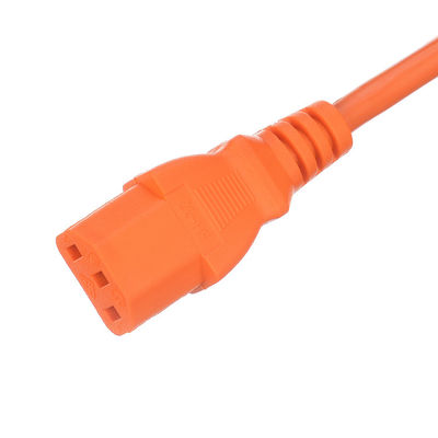 IMQ-zertifiziertes Computer-Stromkabel Y Splitter 3-Pin-Stecker mit 2-Wege-C13-Stecker-Steckdose WIFI KEINE Erdung Standard-Erdung