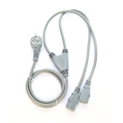 CCC-zertifizierte Computer-Stromleitung Y Splitter 3C Stecker mit 2-Wege-C13 Steckdose 16a 3-Pin