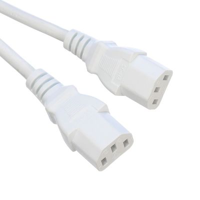 Sauerstofffreie, entblößte, gefesselte Kupfer 2XC13 weiblich, weiß, Y-Typ Splitter Stromkabel 250V/16A Stromverlängerungskabel VDE genehmigt