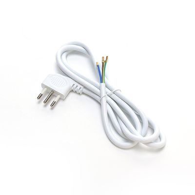 IMQ Standard 3 Pin Angeled 16A Italien Weiße Stromleitungen H05VV-F 3x0.75MM2 mit geschlossenem End-Kremmterminal von Trusted