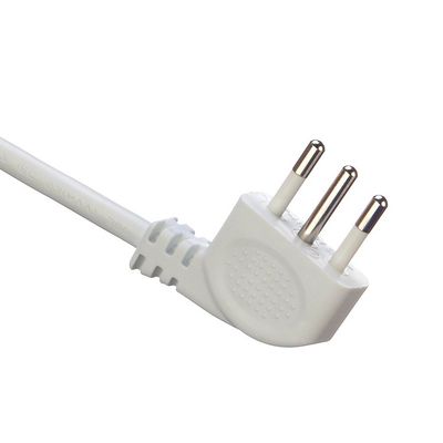 IMQ Standard 3 Pin Angeled 16A Italien Weiße Stromleitungen H05VV-F 3x0.75MM2 mit geschlossenem End-Kremmterminal von Trusted