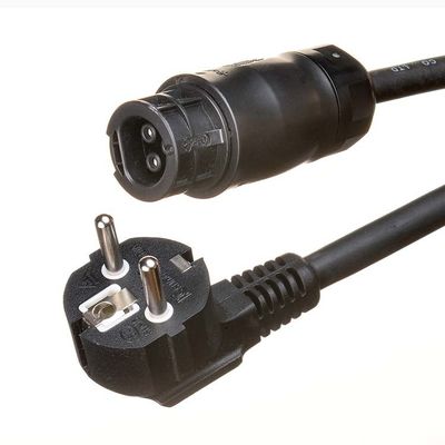 Schuko-Verlängerungskabel mit Gummi-Dämmstoff und BC05-Anschluss IP68 für Modell-Mikroinverter