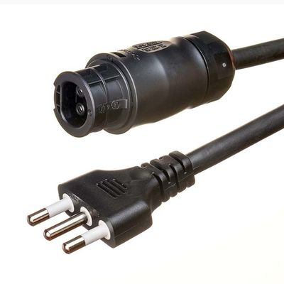 Schuko-Verlängerungskabel mit Gummi-Dämmstoff und BC05-Anschluss IP68 für Modell-Mikroinverter